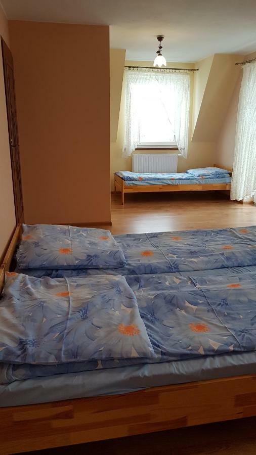 Pokoje Goscinne U Halinki 자브 외부 사진